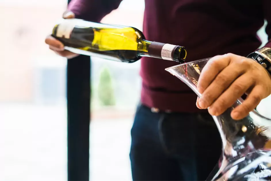 Rotwein dekantieren