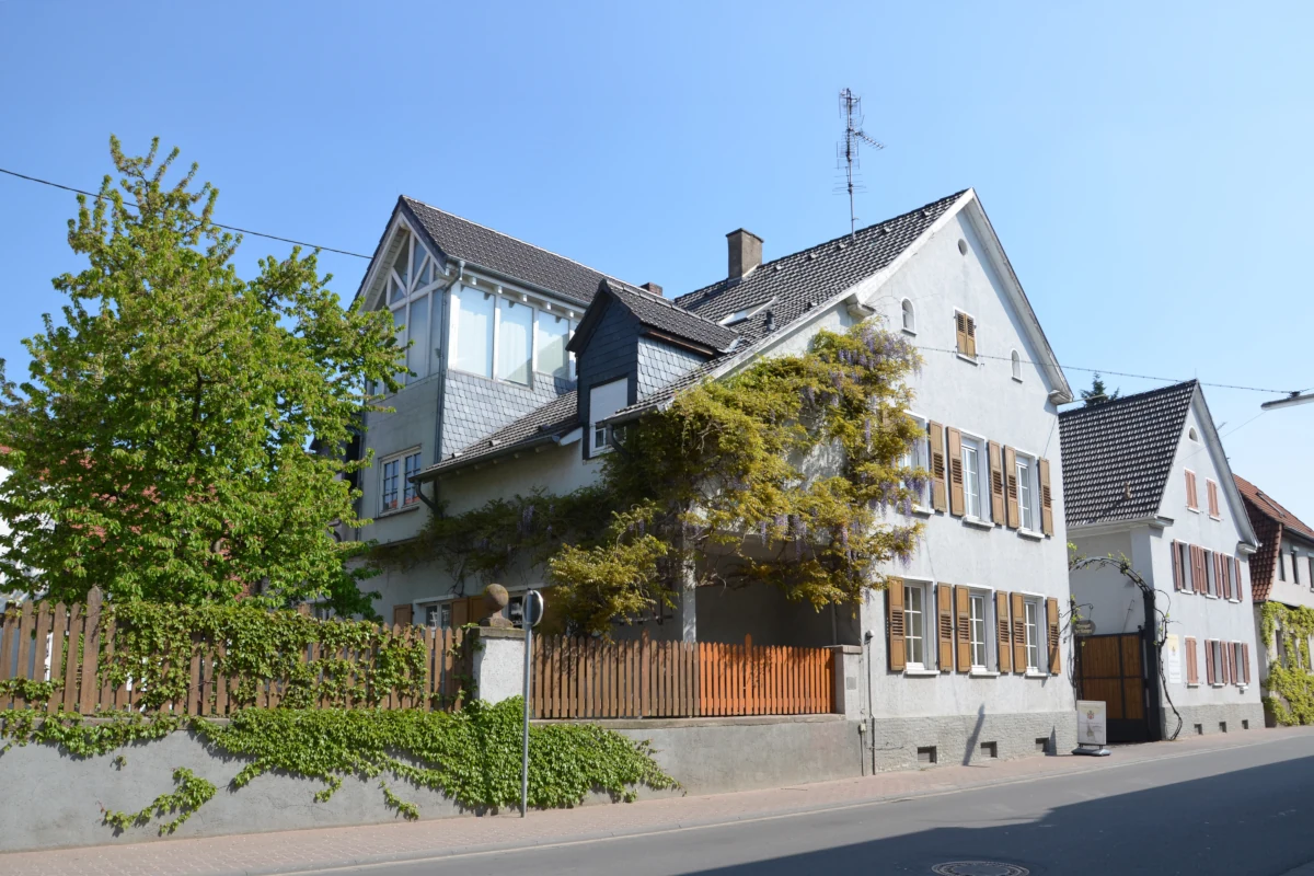 Anwesen Weingut Menger