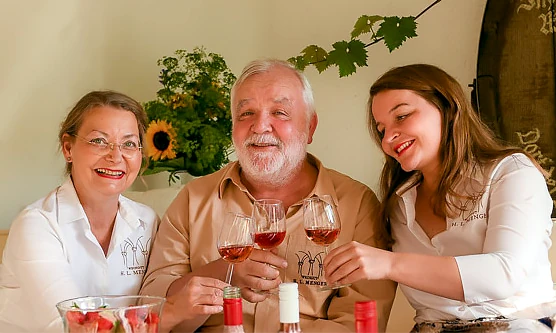 Familie Menger - Weinbau in 13. Generation