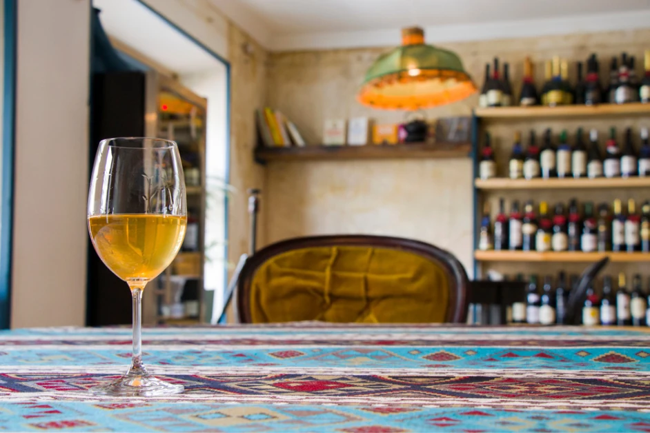 Orange Wine - Traditioneller georgischer Wein